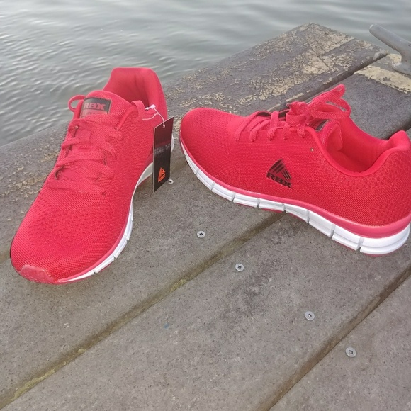 Live Life Active Reebok - Picture 4 of 4